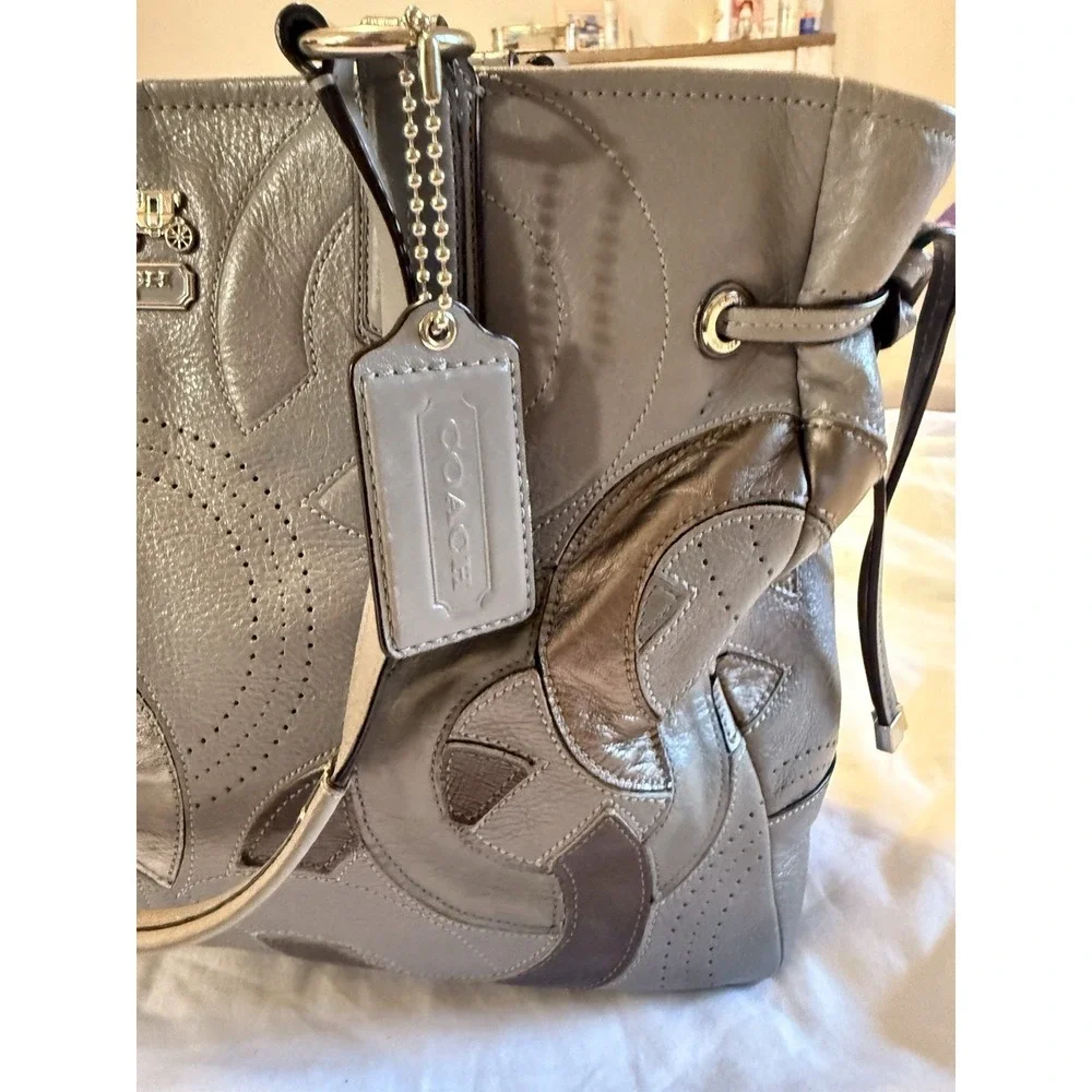 Coach Chelsea Inlaid Leather Charlie Gray Grey Tote Zip Large Patchwork